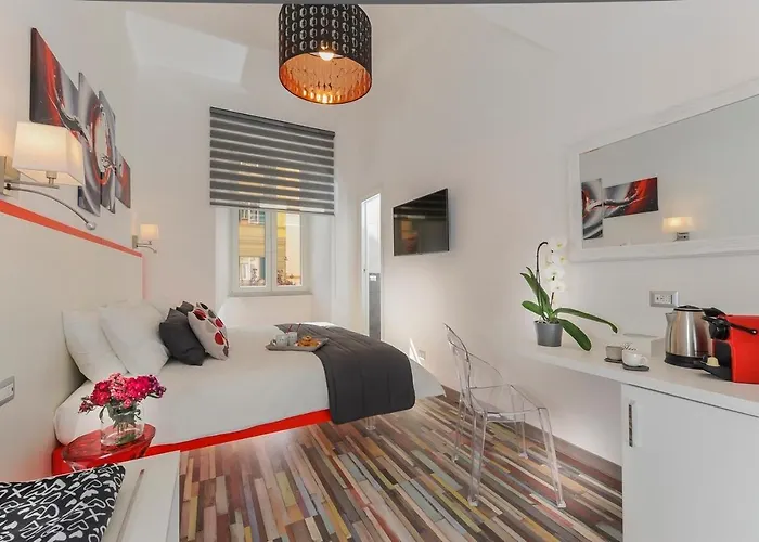 Rome's Heart Guest house *